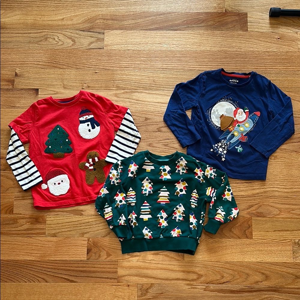 Mini Boden Holiday Long Sleeve Tees in Red, Green & Navy